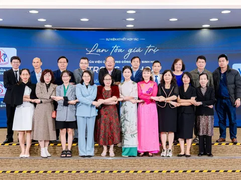 Ký kết hợp tác - Lan tỏa giá trị của việc ứng dụng công nghệ sinh học trong y khoa